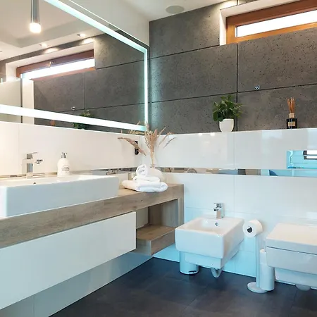 Apartment Sfera Luxusu - Widok Na Gory, Ogrod Na Dachu I Parking W Cenie! Pkp I Bus 650m, Energylandia, Szczyrk, Enduro, Jezioro Zywieckie *
